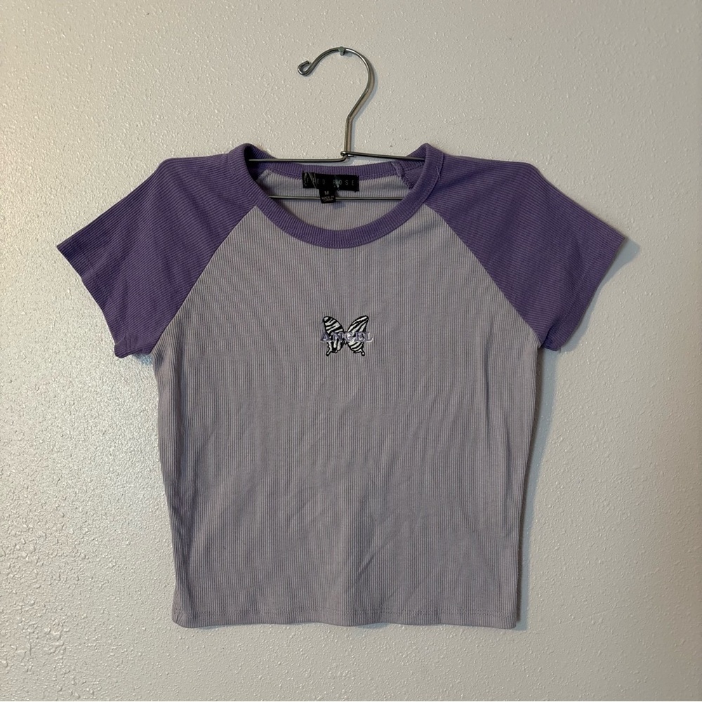 Charming Purple Kids Tee with Butterfly Accent‎